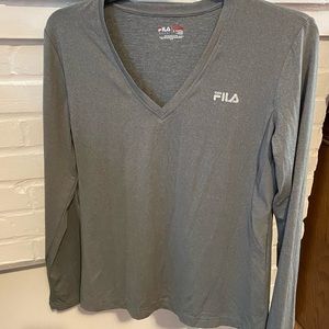 Fila grey v-neck long sleeved shirt size XL